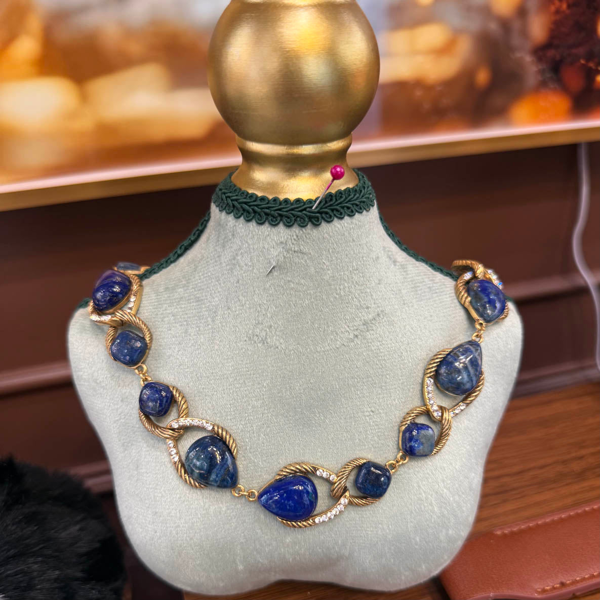 Vintage Style Lapis Lazuli Necklace for Women – Gold-Tone Statement Gemstone Jewelry